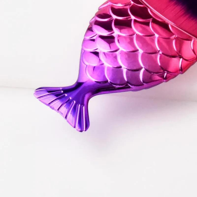 Fish Scale Fishtail Makeup Brush — Powder & Blush - alternate view